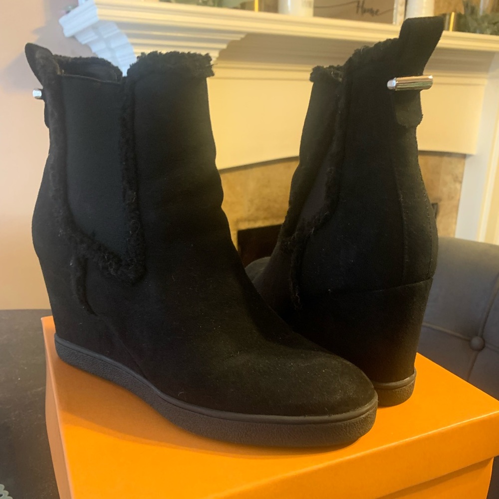 Unisa Wedge Bootie